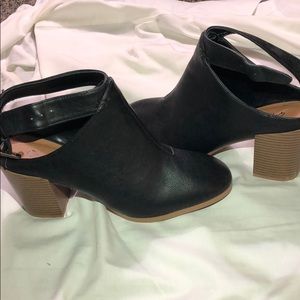 Black and Tan Qupid Belted Boots